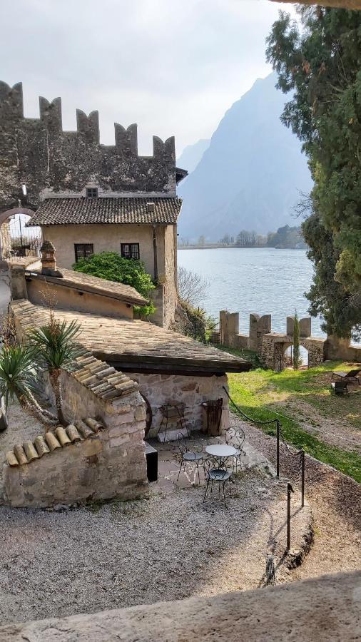 Castel Toblino Apartments Calavino Exterior photo
